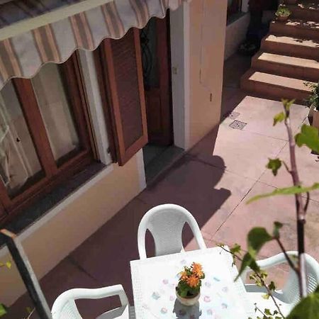 Casa Maddalenina Con Giardino, Vicino Al Mare! Appartement La Maddalena  Buitenkant foto